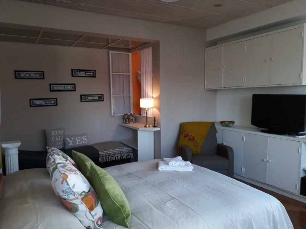 Apartamento Dpto. Av. Corrientes al 700-Centro Ciudad Autónoma de Ciudad Autónoma de Buenos Aires Exterior foto